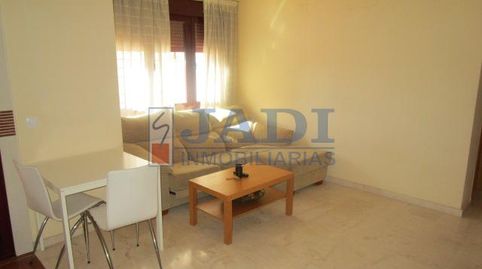 Foto 2 de Apartamento de alquiler en Valdepeñas, Ciudad Real