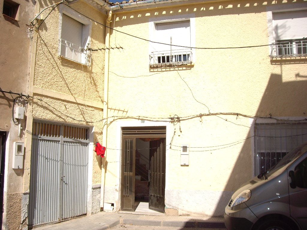 Vista exterior de Piso en venta en Campos del Paraíso