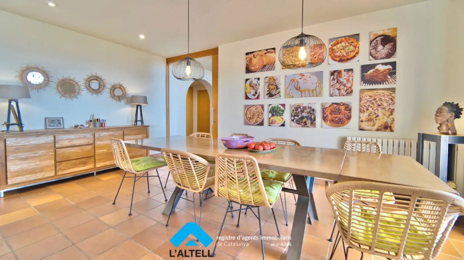 Comedor de Casa o chalet en venta en L'Ametlla del Vallès con Aire acondicionado, Calefacción y Jardín privado