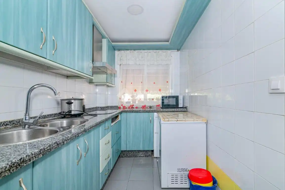 Cocina de Piso en venta en Lucena con Aire acondicionado