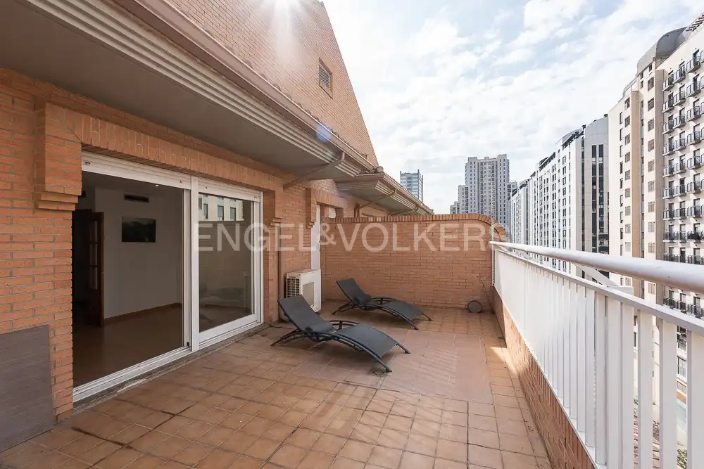 Terrassa de Àtic de lloguer en Valencia amb Aire condicionat, Calefacció i Parquet