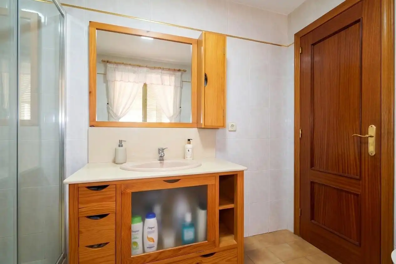 Bathroom of Houses for sale in Motril
