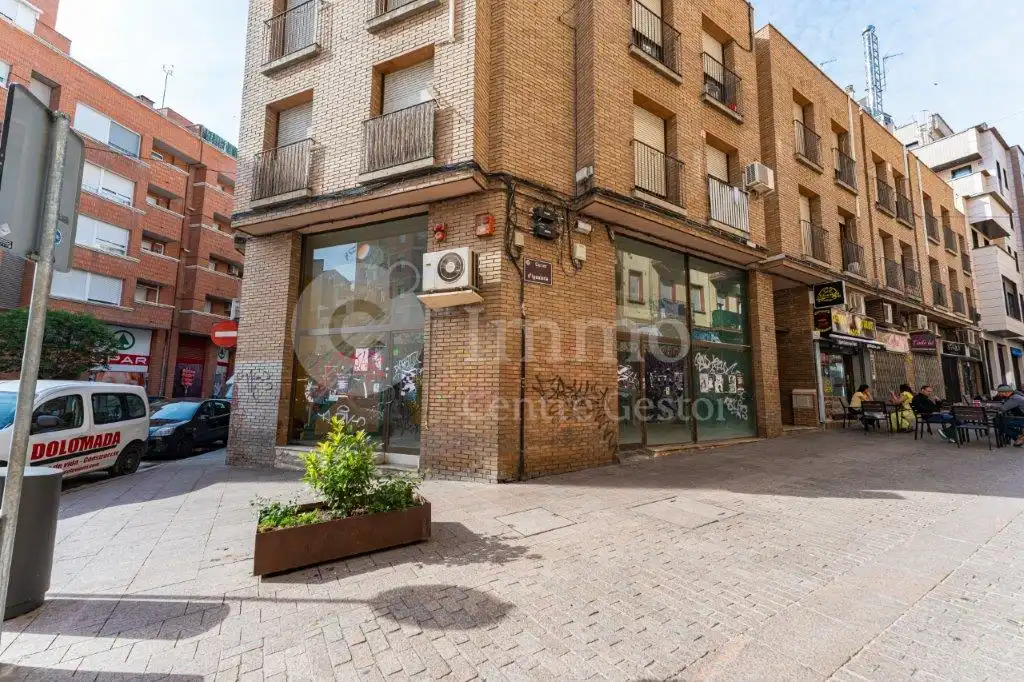 Gewerbefläche zum Verkauf in Carrer Igualada