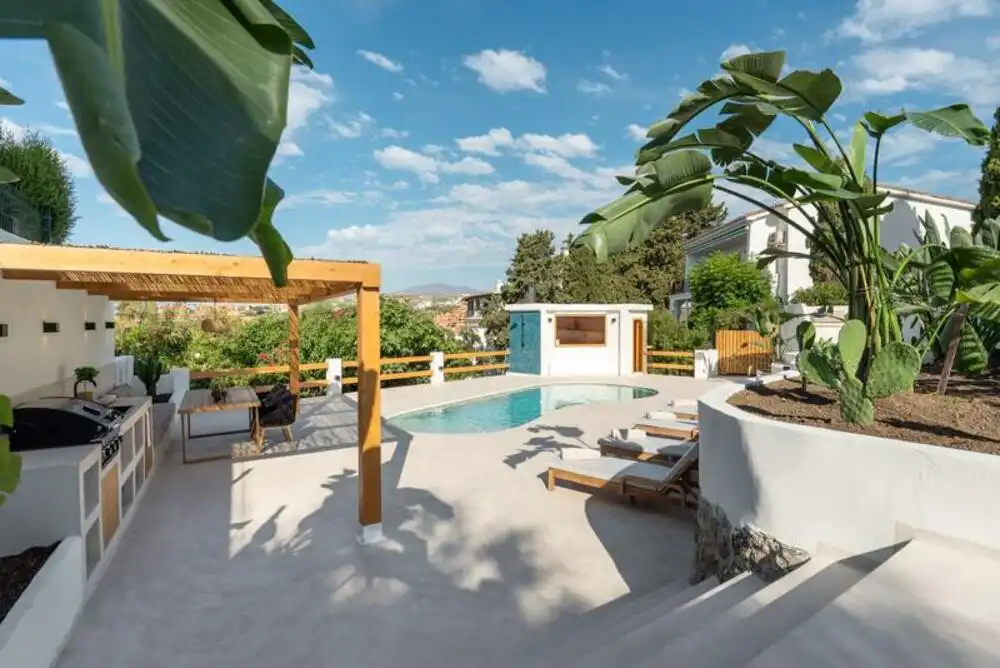 Haus mit Pool zum Verkauf in San Pedro de Alcántara, imagen 2
