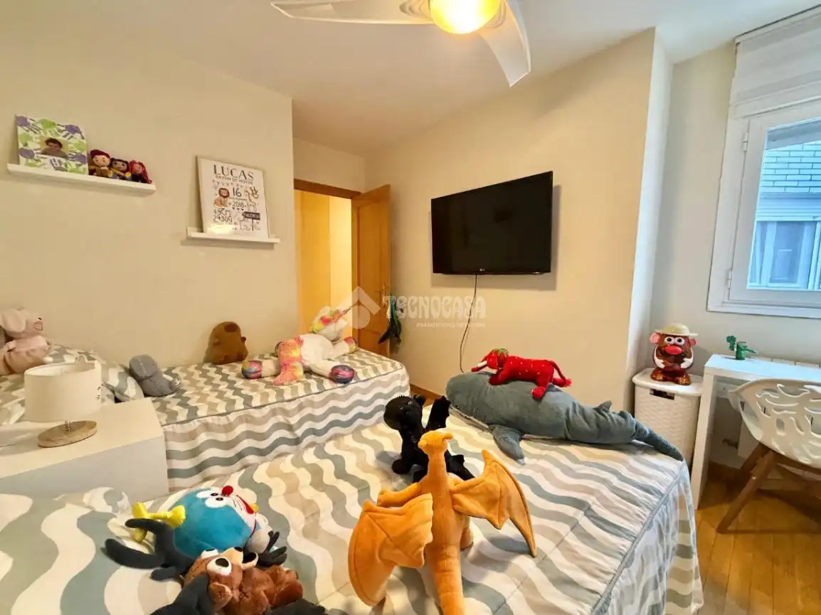 Habitación de Piso en venta en Palencia con Calefacción y Trastero