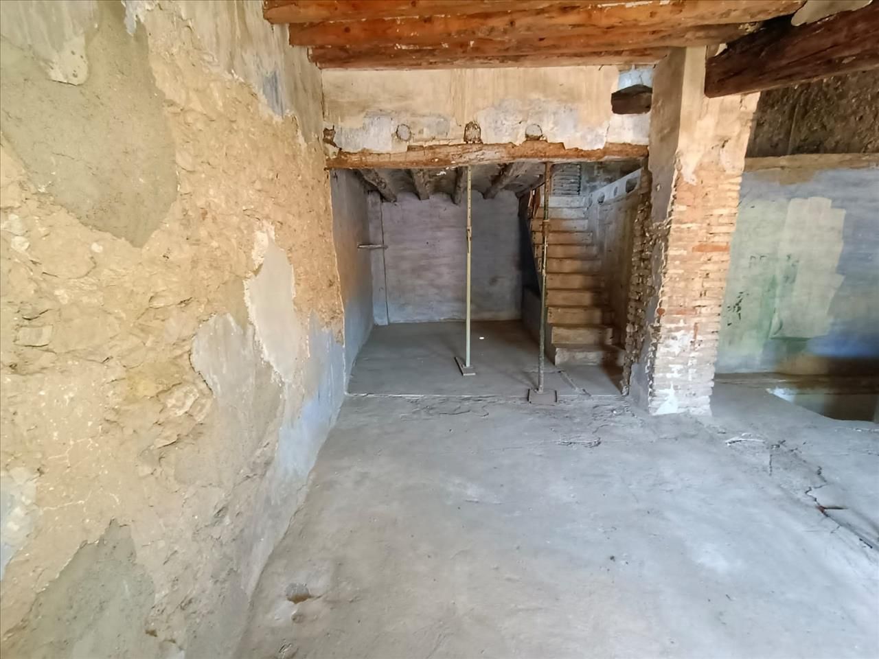 Casa adosada en venta en Tivissa con Balcón