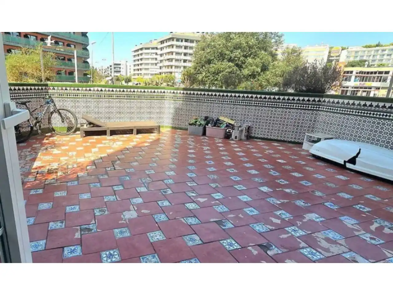 Piso con terraza en venta en Avenida América