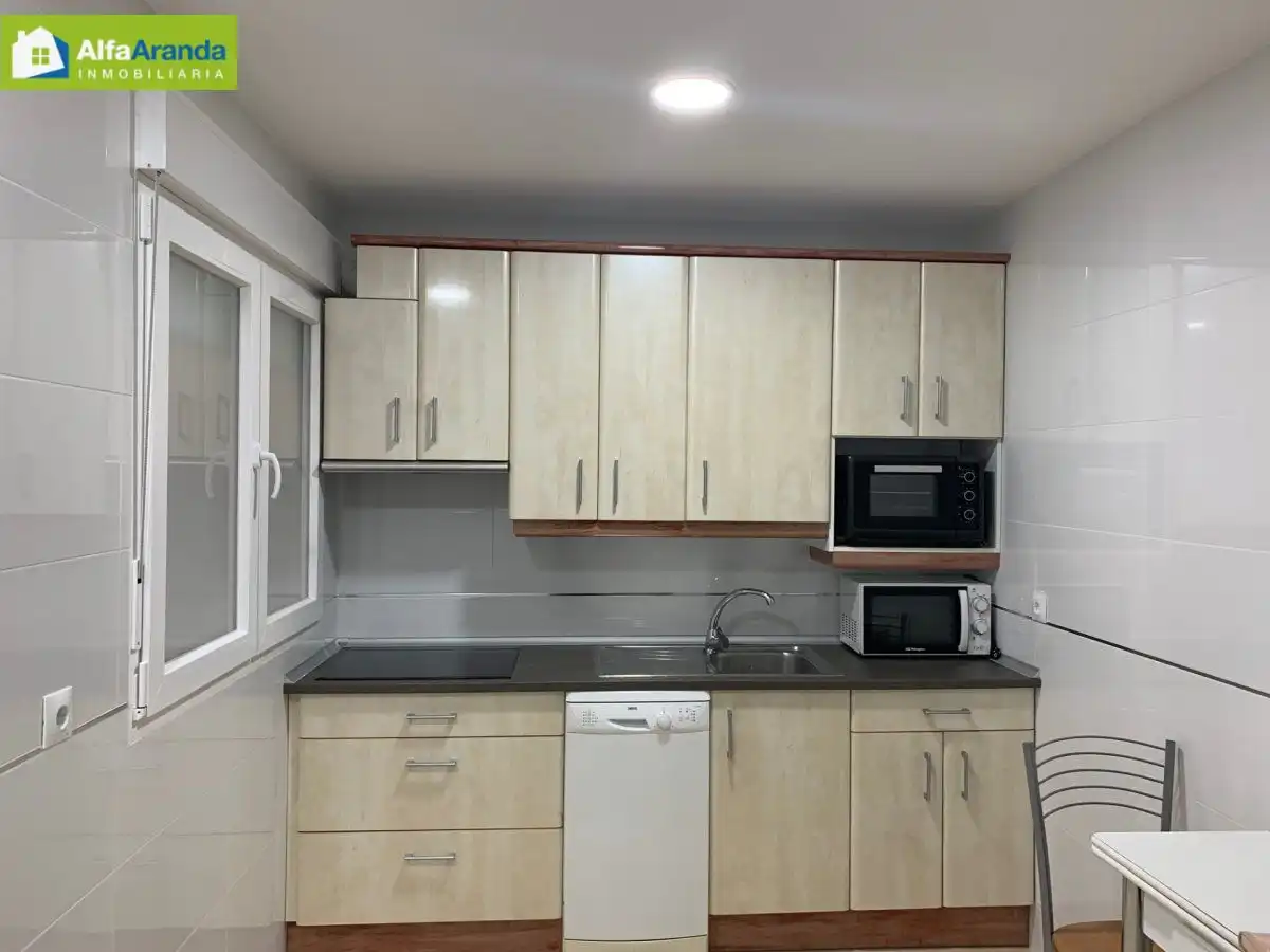 Cocina de Piso en venta en Aranda de Duero con Calefacción, Parquet y Terraza