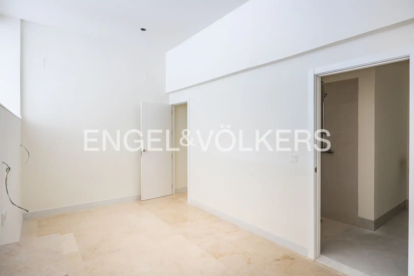 Piso en venta en Sevilla con Aire acondicionado y Calefacción