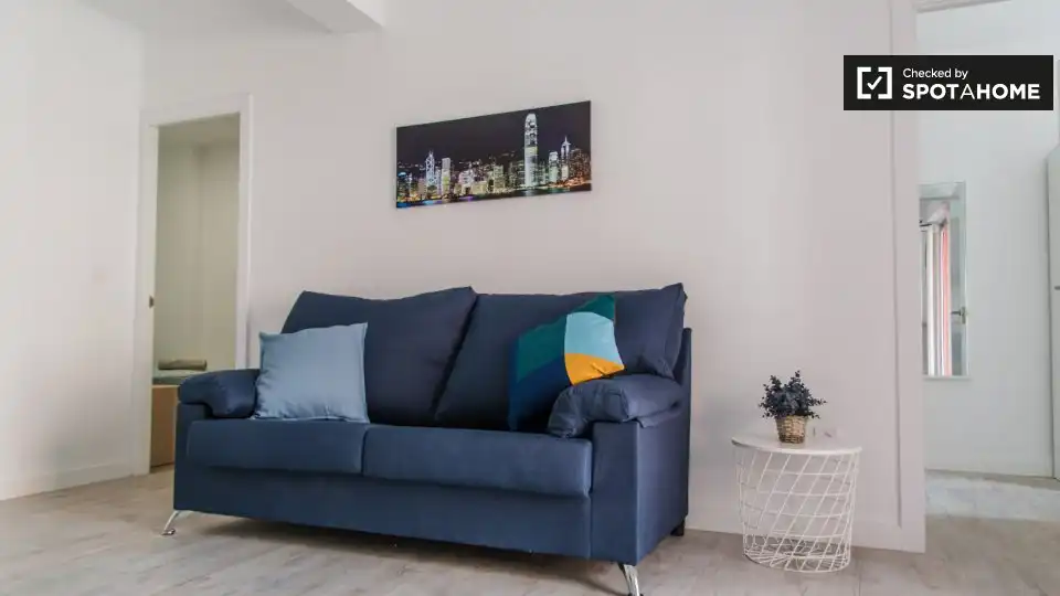 Flat with terrace to rent in Algirós, imagen 5