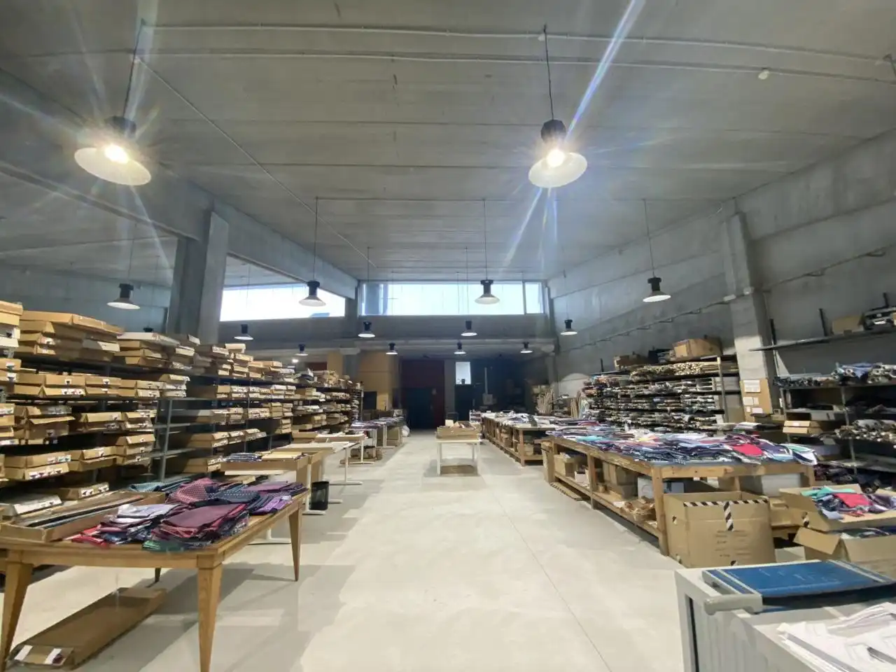 Nave industrial en venta en Badalona con Alarma