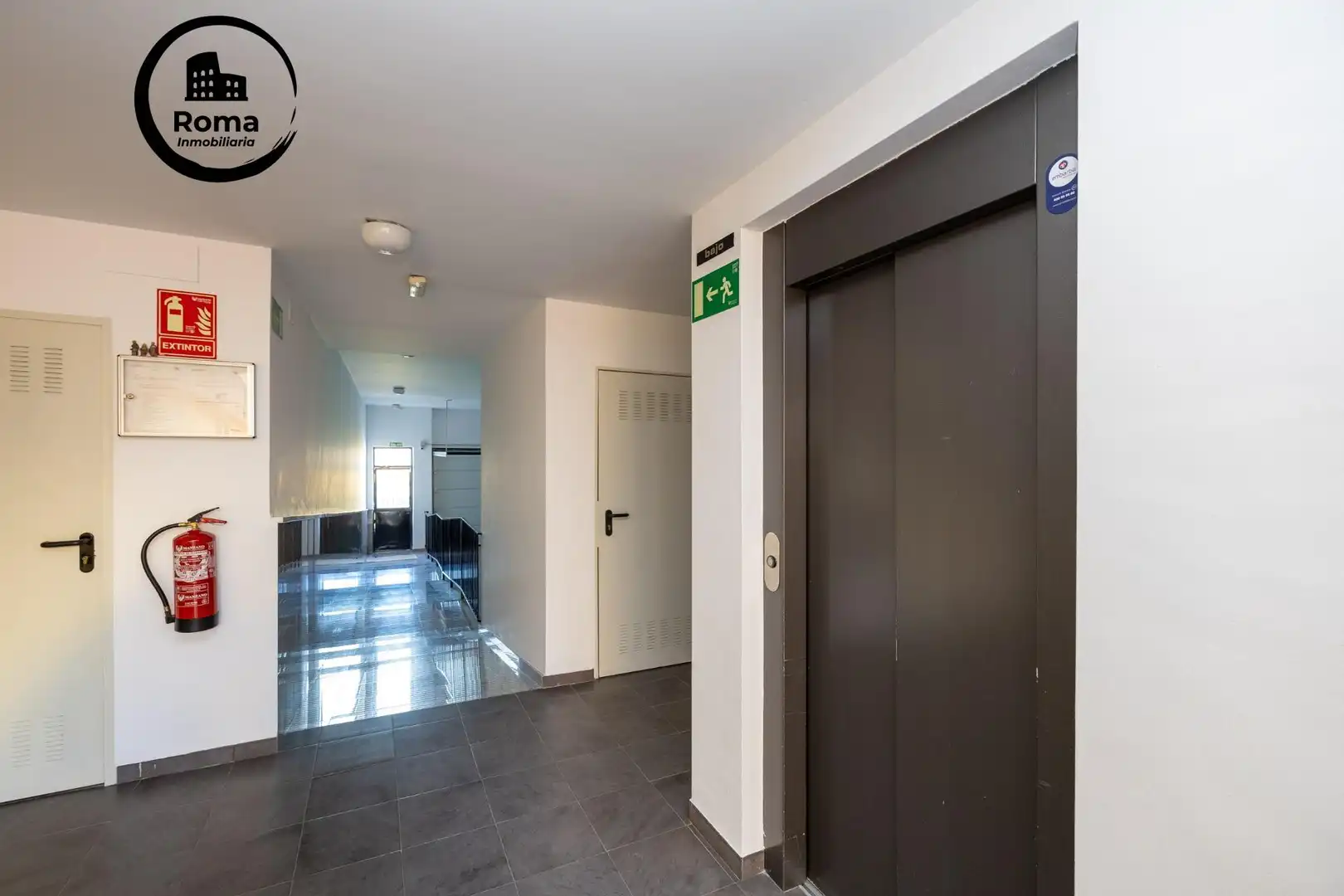 Wohnung zum Verkauf in Cijuela mit Klimaanlage, Terrasse und Abstellraum