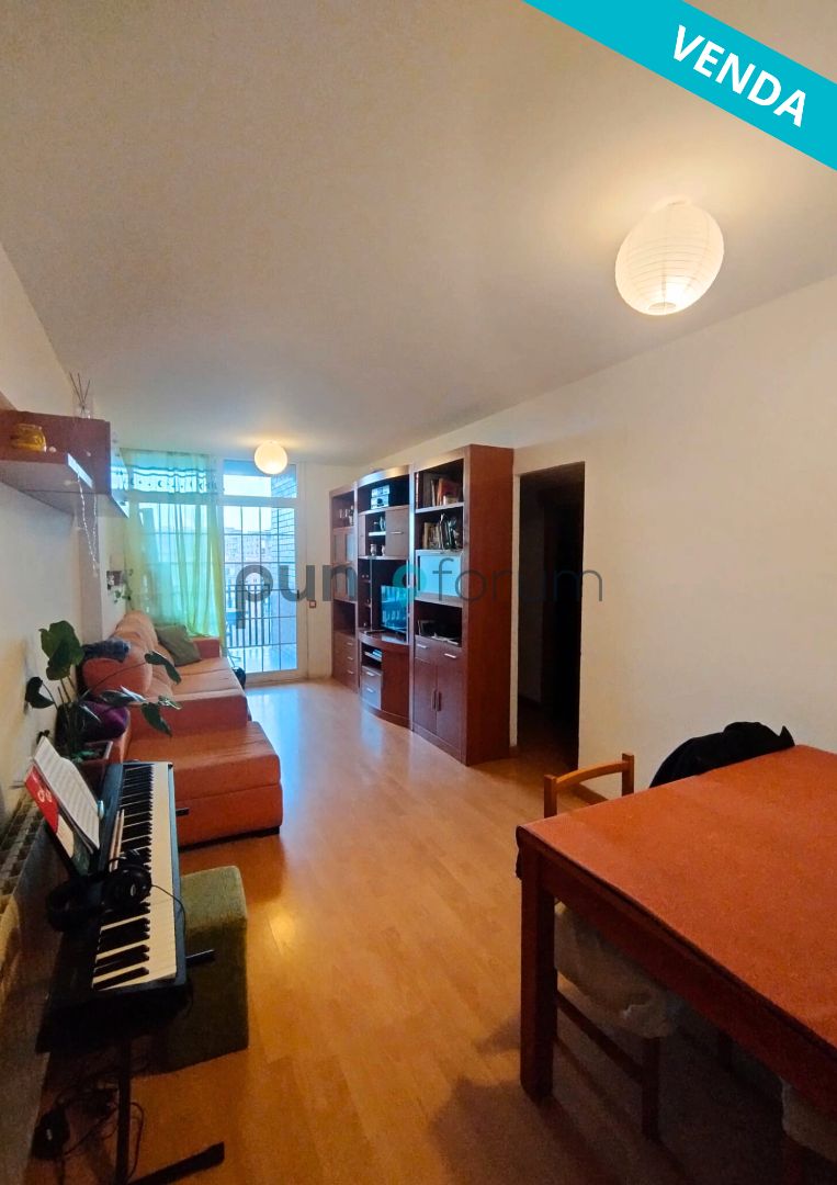 Sala d'estar de Pis en venda en  Barcelona Capital amb Calefacció, Parquet i Forn