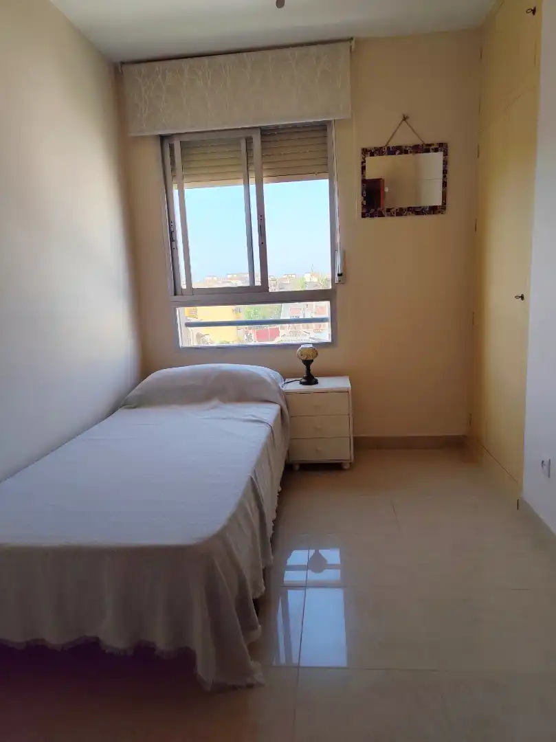 Bedroom of Flat for rent in Málaga  with Air Conditioner, Heating and Terrace