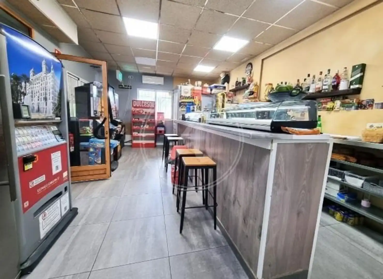Local comercial en venda a Calle del Pintor Astorza y Triay, imagen 9