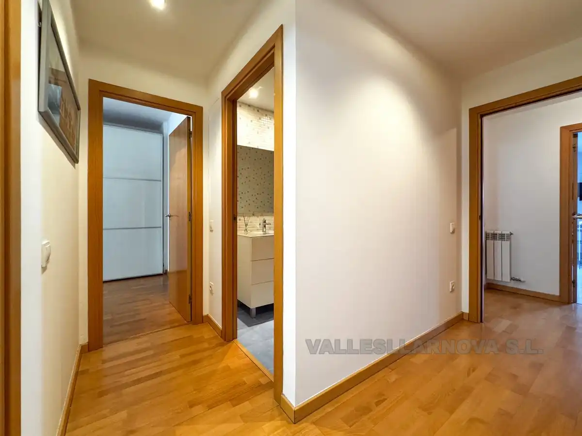 Piso en venta en Parets del Vallès con Calefacción, Jardín privado y Parquet