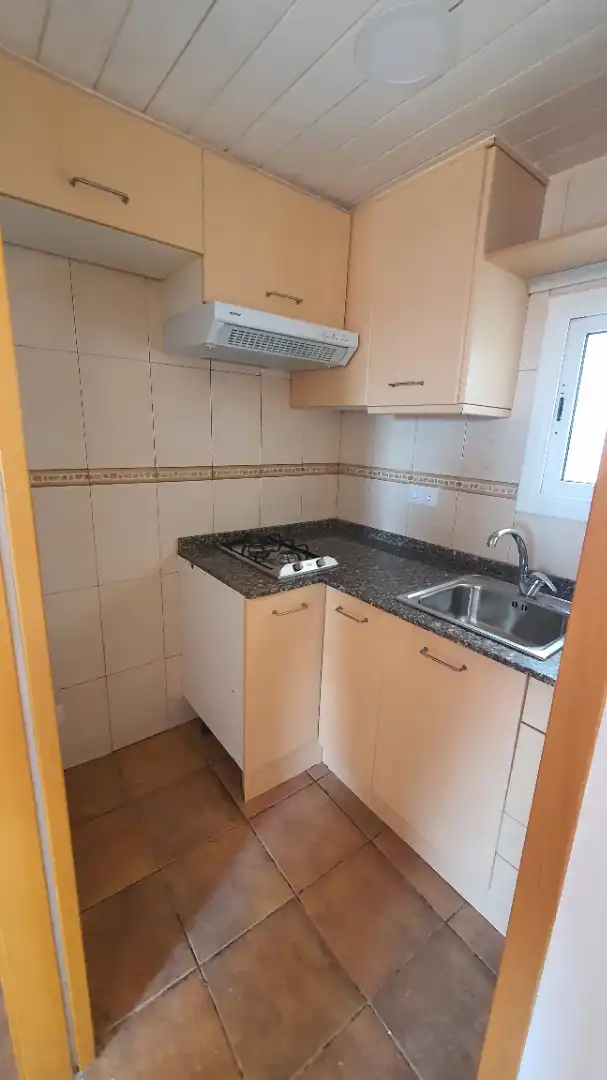 Cocina de Ático en venta en L'Hospitalet de Llobregat con Aire acondicionado, Calefacción y Terraza