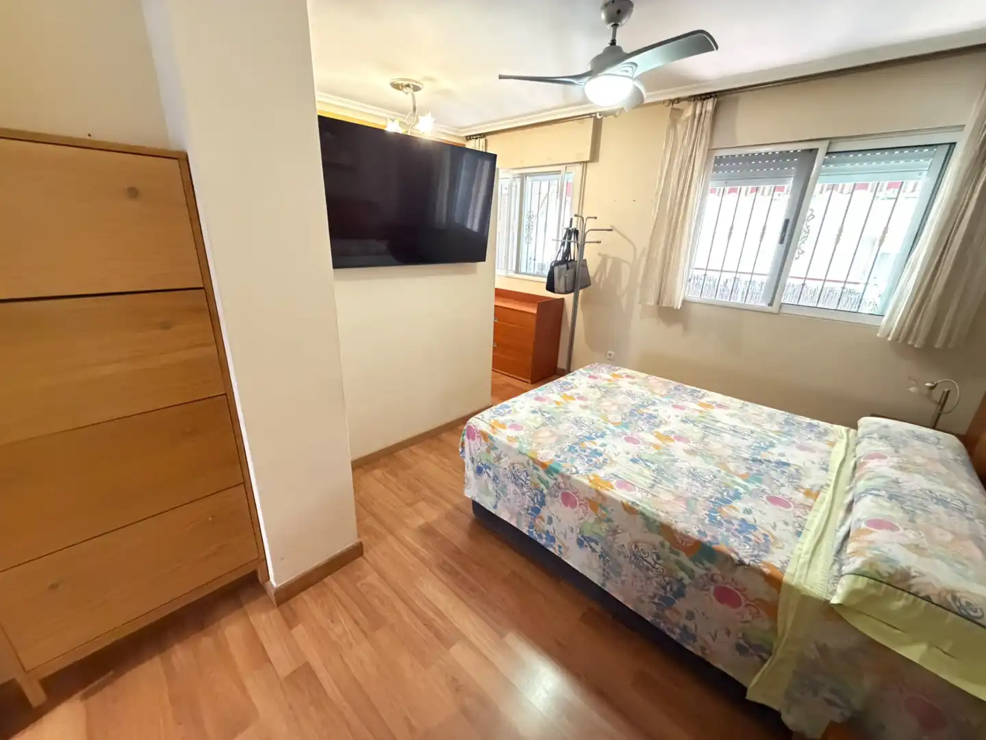 Flat with terrace for sale in Calle Alfonso X El Sabio 1, imagen 19