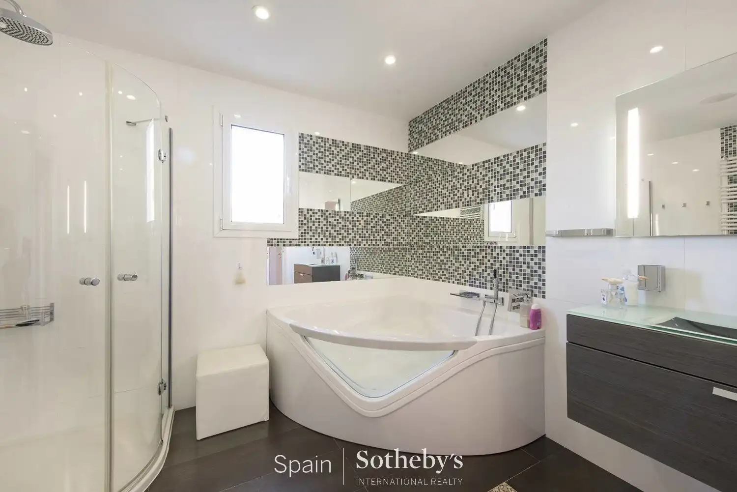 Casa con piscina in vendita a Volta de l´Ametller, imagen 27