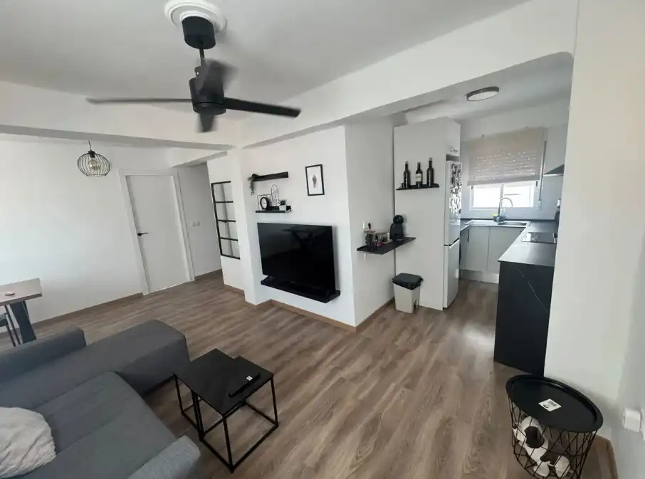 Piso en venta en La Pobla Llarga, Valencia