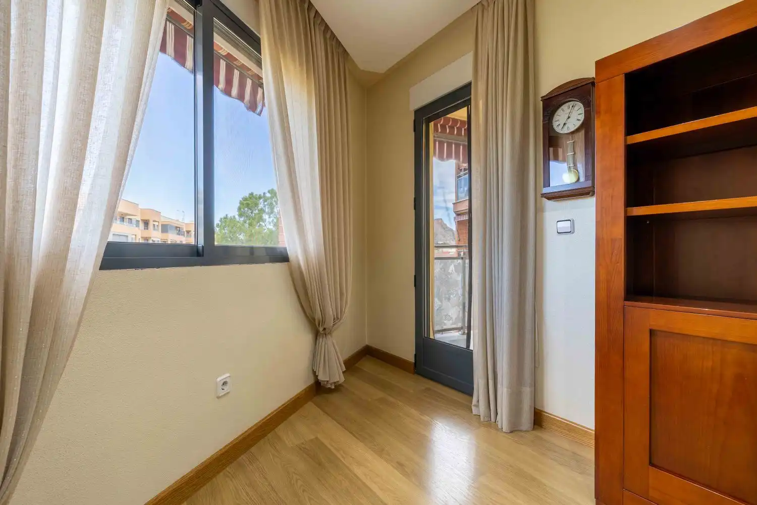 Bedroom of Flat for sale in Murcia  with Air Conditioner, Heating and Parquet flooring