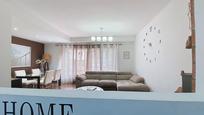 Sala d'estar de Casa o xalet en venda en Las Palmas de Gran Canaria amb Jardí privat, Terrassa i Traster