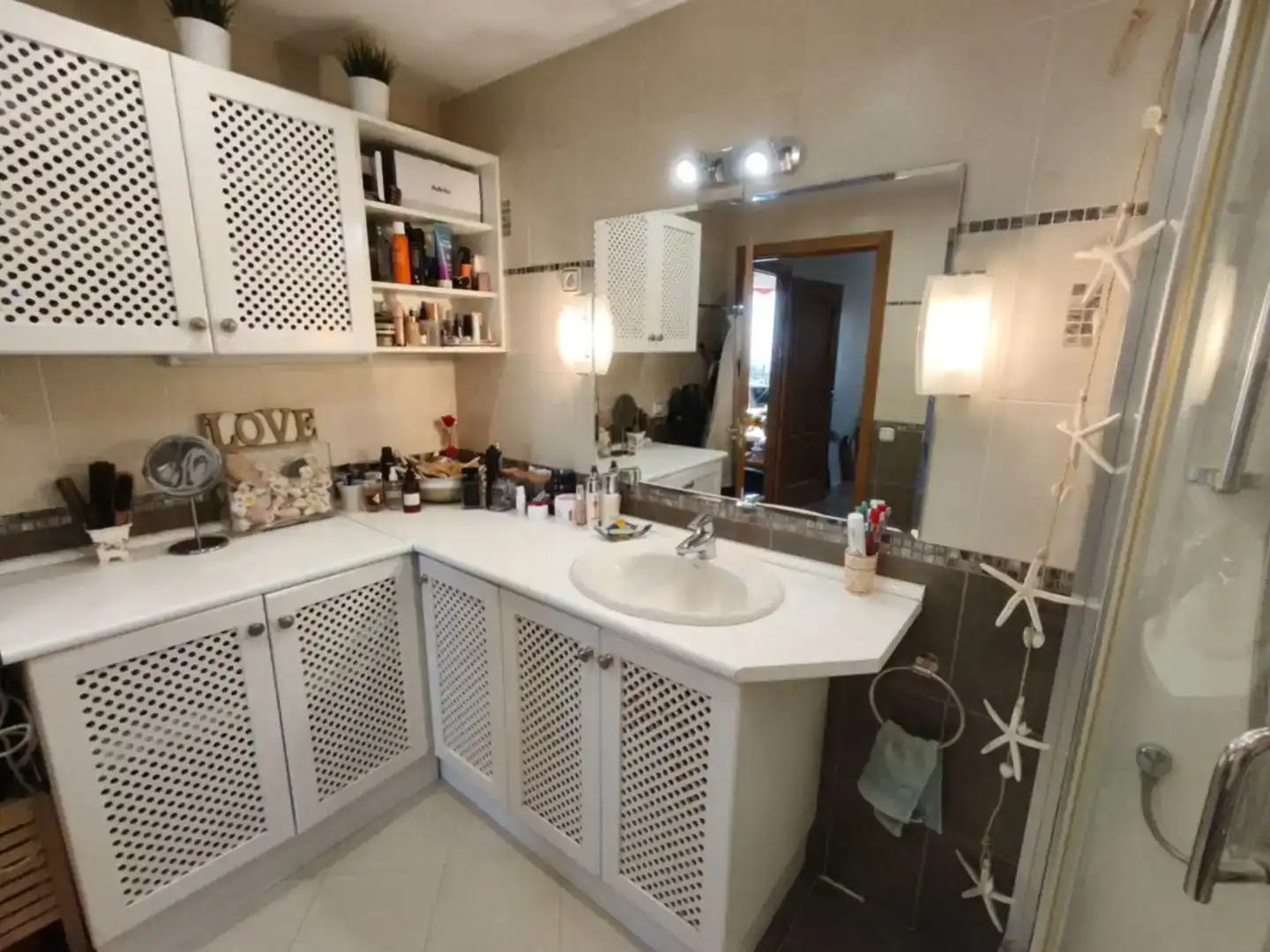 Badezimmer von Wohnung zum Verkauf in Málaga Capital mit Klimaanlage, Schwimmbad und Balkon
