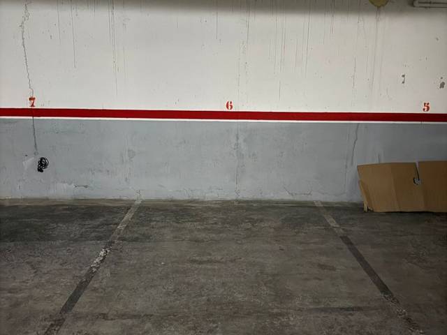 Garaje en Alquiler en N-340, 142 en Barri Marítim