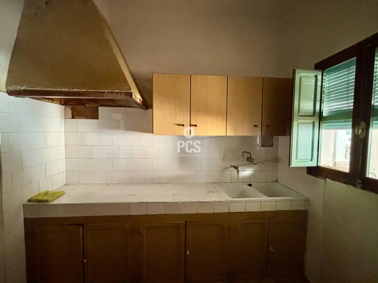 Piso en venta en Calle Zona Colegio Milagrosa S/N