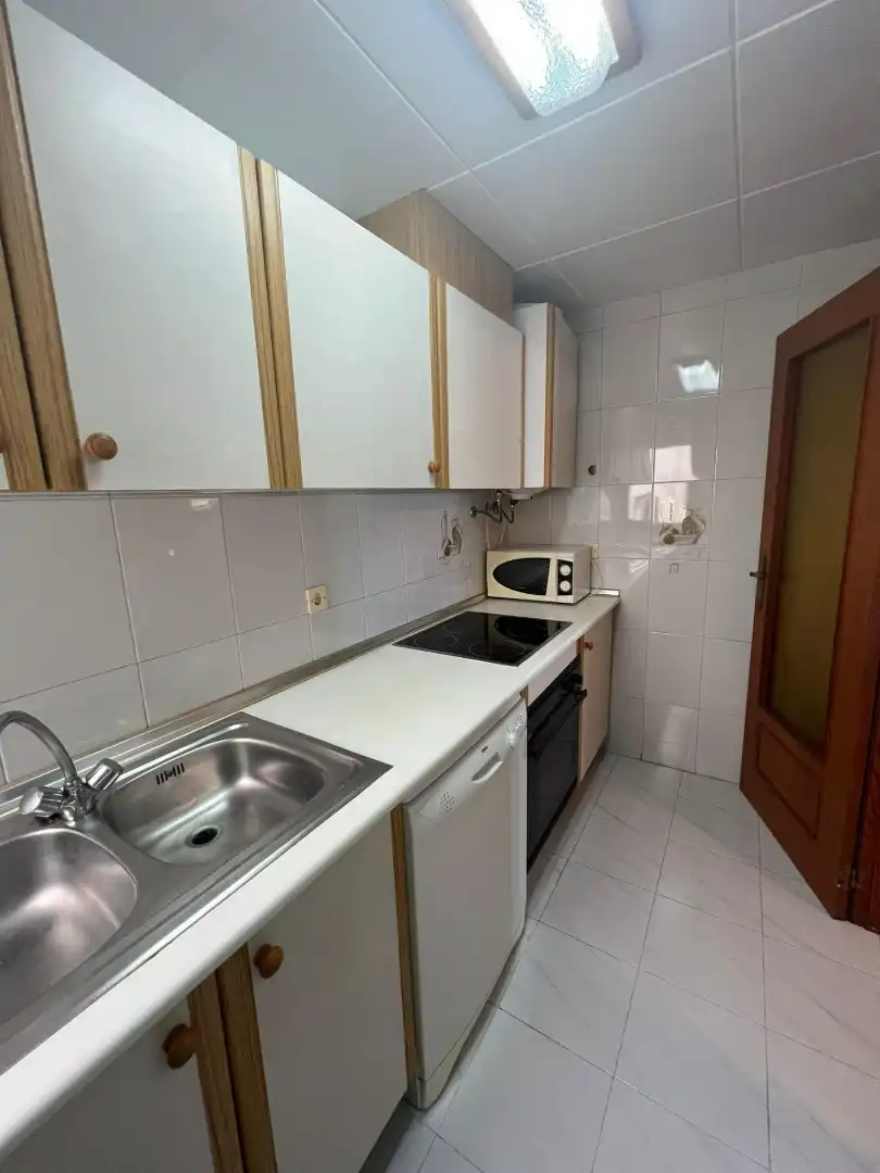 Cocina de Piso en venta en Torrevieja con Amueblado y Piscina comunitaria