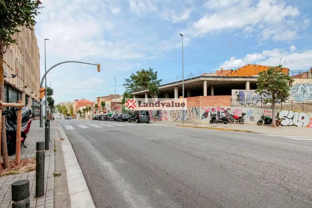 Vista exterior de Residencial en venda en Sabadell