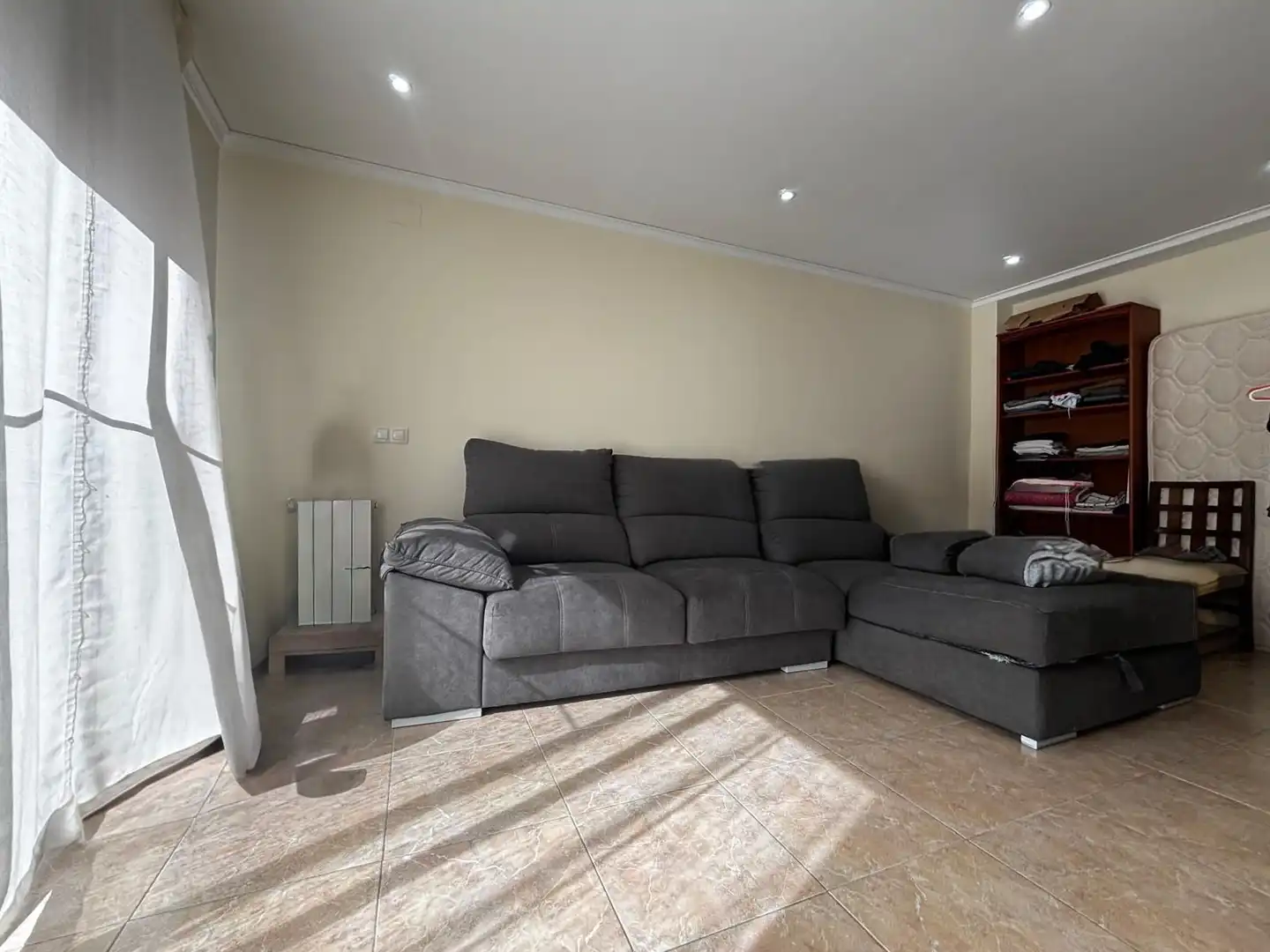 Sala de estar de Casa adosada en venta en Almazora / Almassora con Aire acondicionado, Calefacción y Terraza
