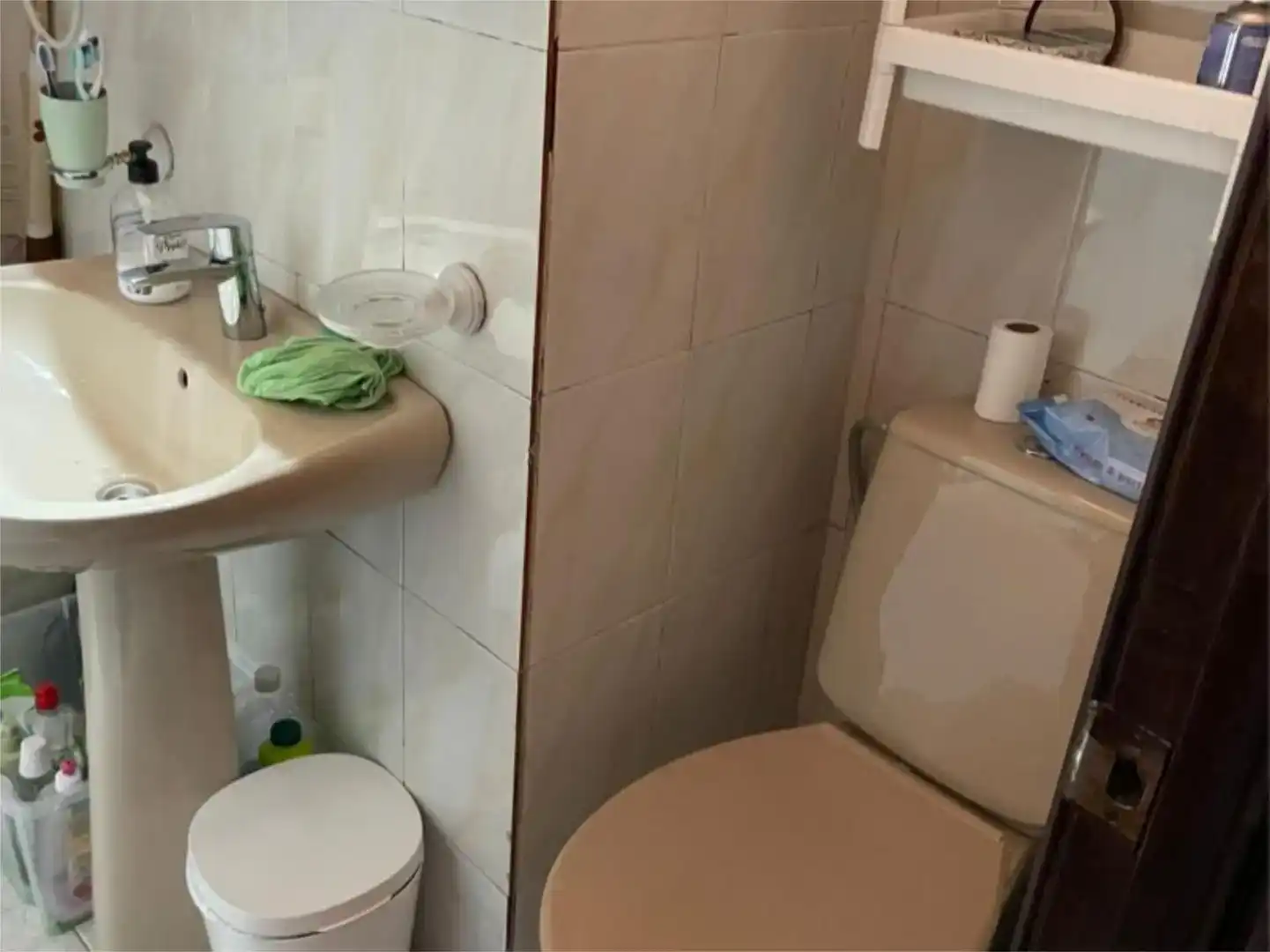 Badezimmer von Wohnung zum Verkauf in Villa de Vallecas
