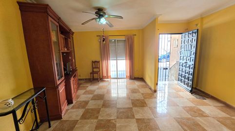 Casa grade en muy buenas condiciones lista para entrar a vivir