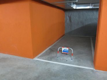 Individuel à vendre à Almeda - El Corte Inglés