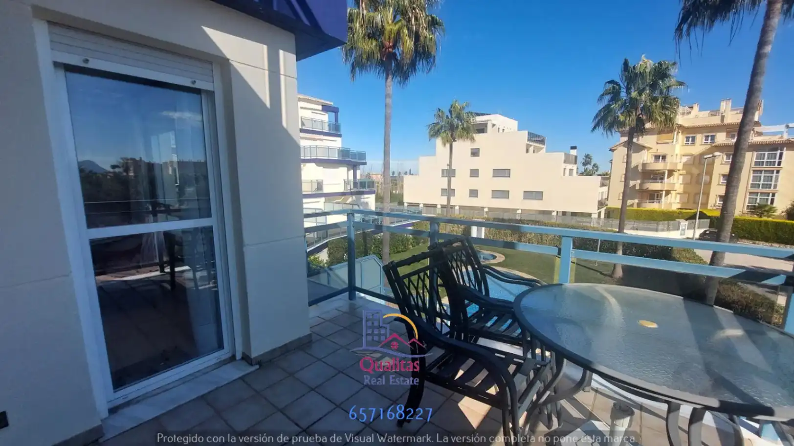 Terraza de Apartamento de alquiler en Oliva con Aire acondicionado, Calefacción y Jardín privado