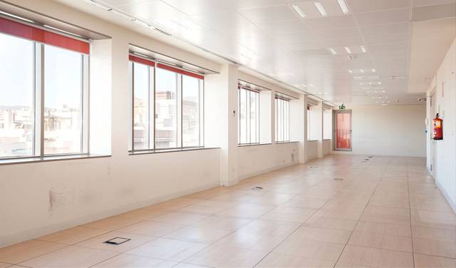 Oficina en Alquiler en N/A en Sagrada Família