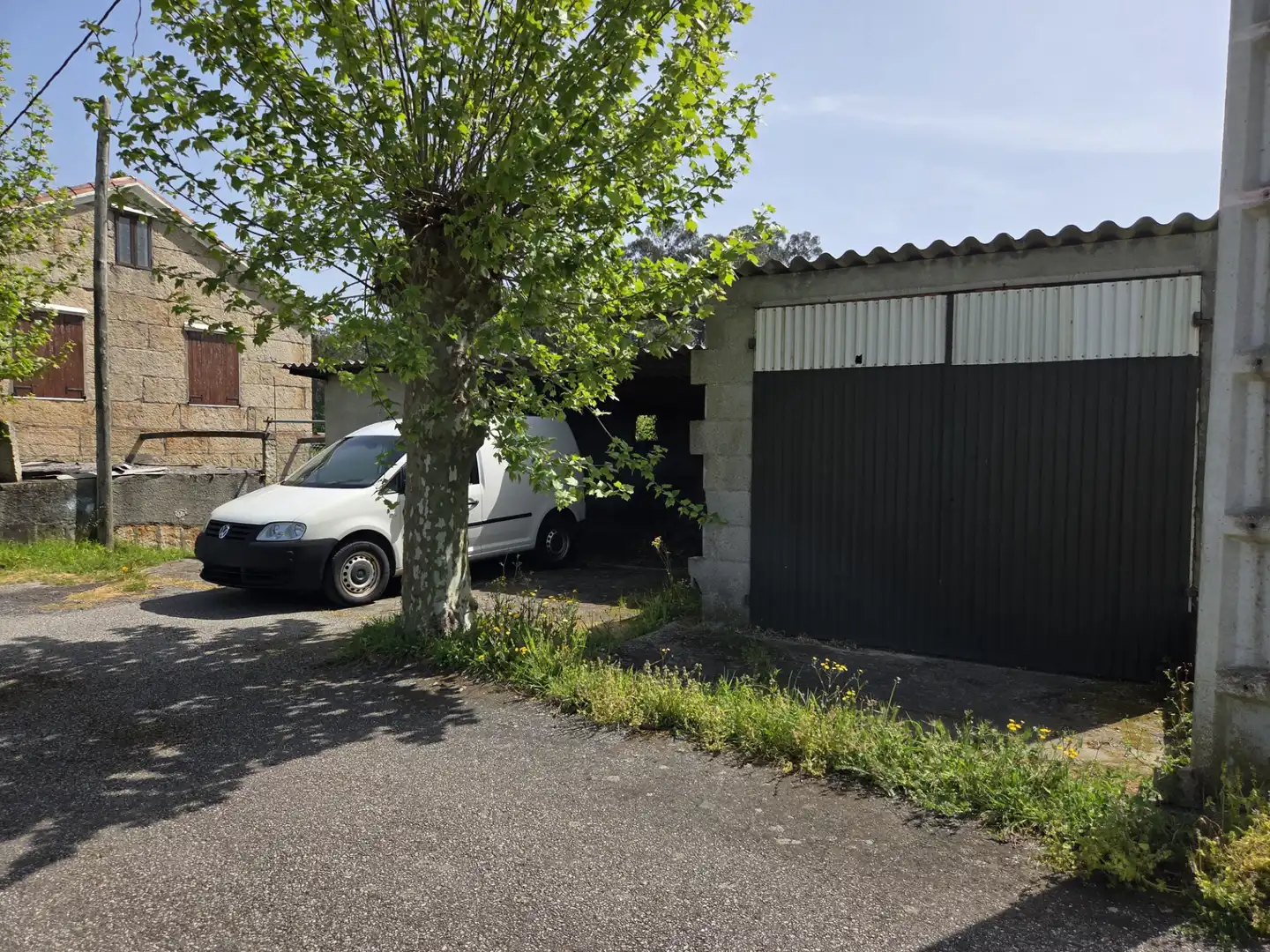 Aparcament de Casa o xalet en venda en Sanxenxo amb Jardí privat i Terrassa