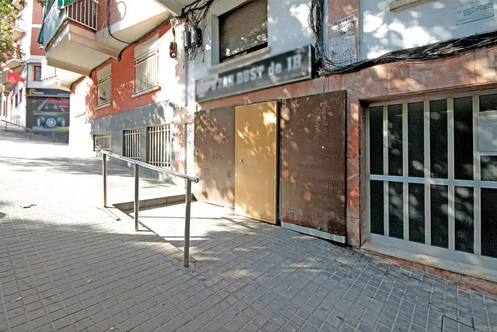 Local comercial en venda a C/ Mossen Camilo Rosell, imagen 23