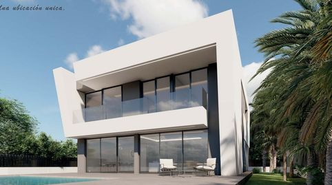 Foto 2 de Casa o chalet en venta en Calle de la Farola, 21, El Faro, Cullera