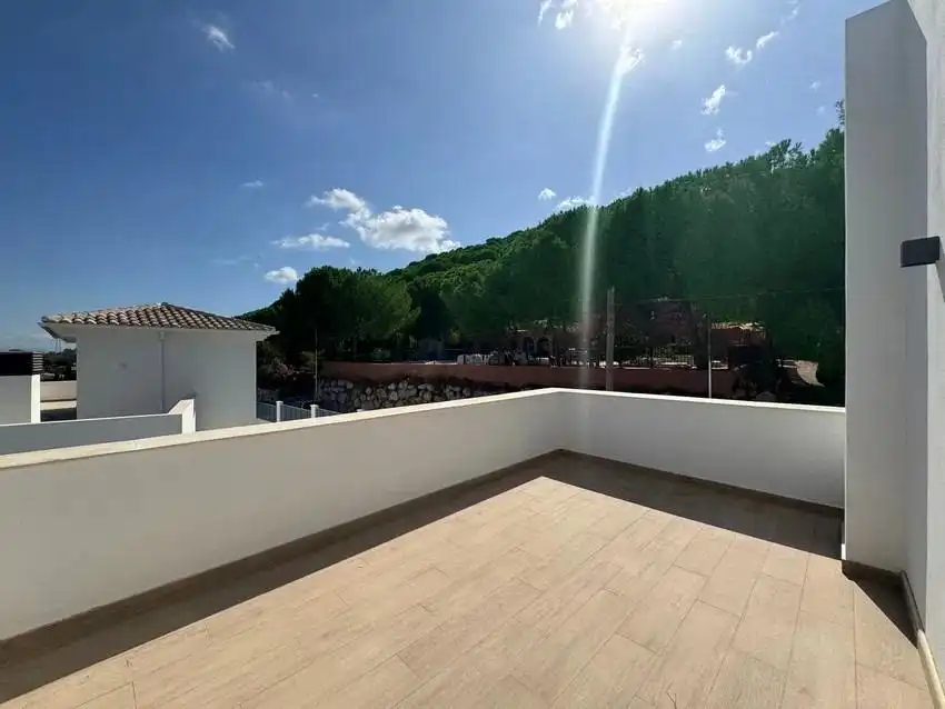 Chalet con terraza en venta en Pinos de Alhaurín - Periferia, imagen 36