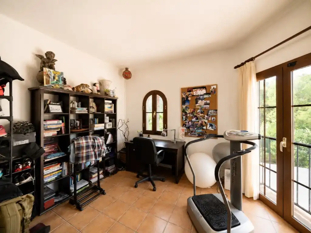 Sala d'estar de Casa o xalet en venda en Calvià amb Aire condicionat, Jardí privat i Terrassa