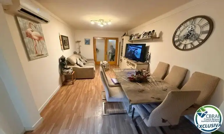 Apartament en venda en Roses amb Aire condicionat, Calefacció i Jardí privat