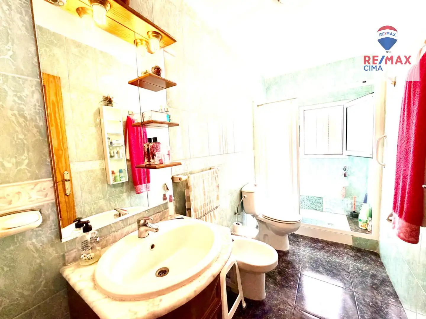 Baño de Casa o chalet en venta en Zújar con Terraza, Trastero y Amueblado