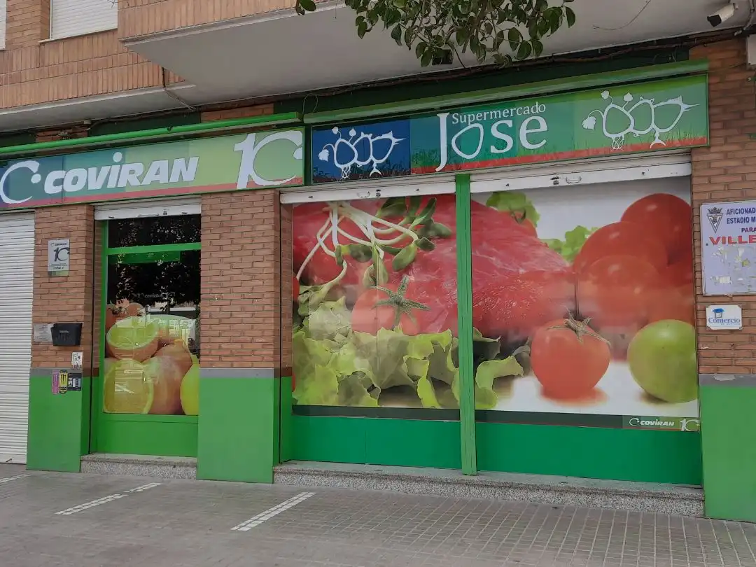 Local en traspaso en Villena con Aire acondicionado, Calefacción y Alarma