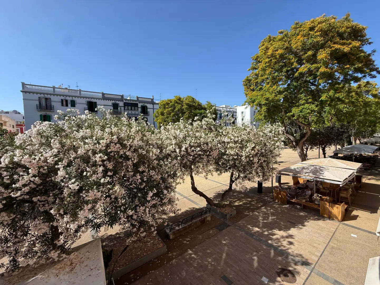 Exterior view of Apartments for sale in Eivissa  with Air Conditioner and Balcony
