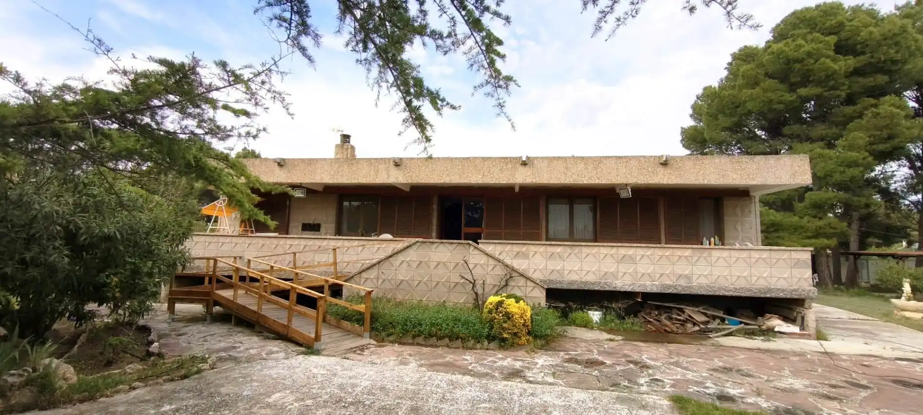 Exterior view of Houses for sale in La Muela  with Heating, Private garden and Terrace