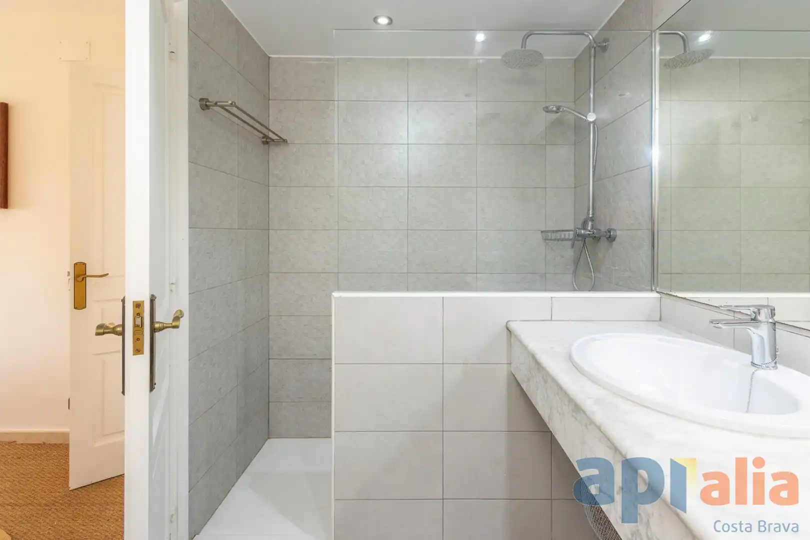 Maison mitoyenne avec piscine à vendre à Carrer de la Brisa, imagen 24