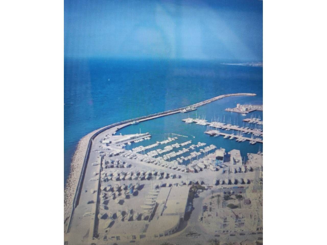 Vista exterior de Local en venta en El Ejido con Aire acondicionado