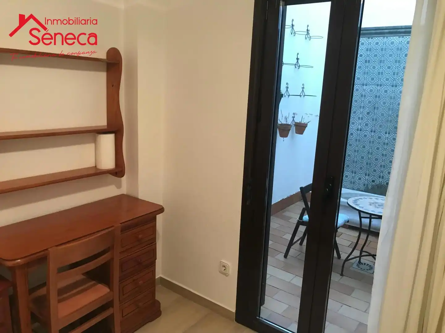 Wohnung zur Miete in Casco Histórico - Ribera - San Basilio